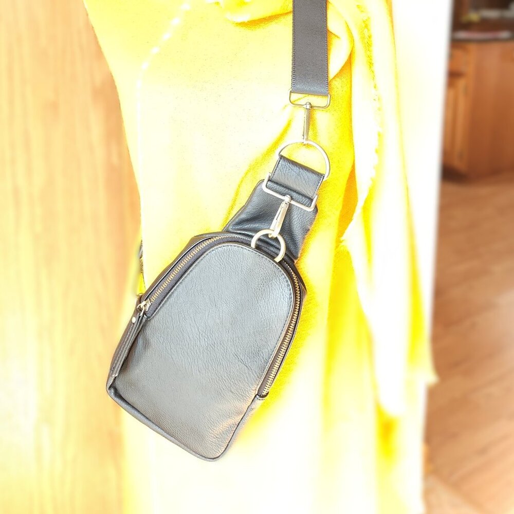 Urban Originals Anthropologie Black crossbody sling bag with black adj. strap